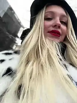 Milkyy wway online show from February 2025 07:59:02 AM