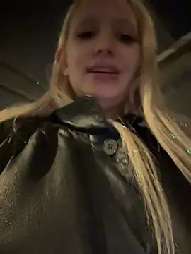 Milkyy wway online show from March 2026 05:18:01 PM