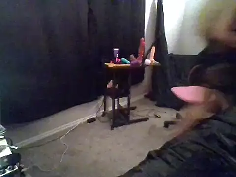 Lola69Rosexxx online show from February 2025 07:01:01 AM