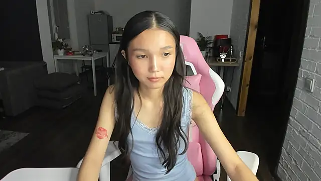 asiansoul online show from September 2025 04:34:01 PM