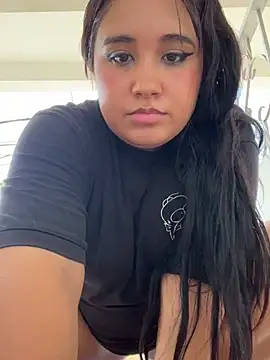 Snapshot of melyescobar chatting on February 2025 03:10:02 PM melyescobar online show from February 2025 03:10:02 PM
