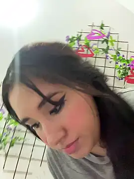 Snapshot of melyescobar chatting on March 2025 12:12:01 PM melyescobar online show from March 2025 12:12:01 PM