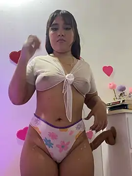 Snapshot of melyescobar chatting on February 2026 04:07:01 AM melyescobar online show from February 2026 04:07:01 AM