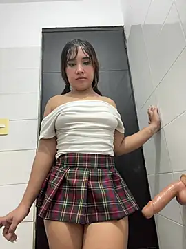 melyescobar online show from May 2026 02:39:02 AM