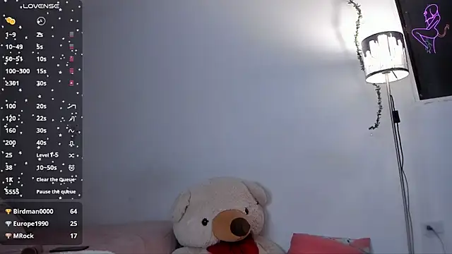 Lunadahia online show from March 2025 12:36:02 AM