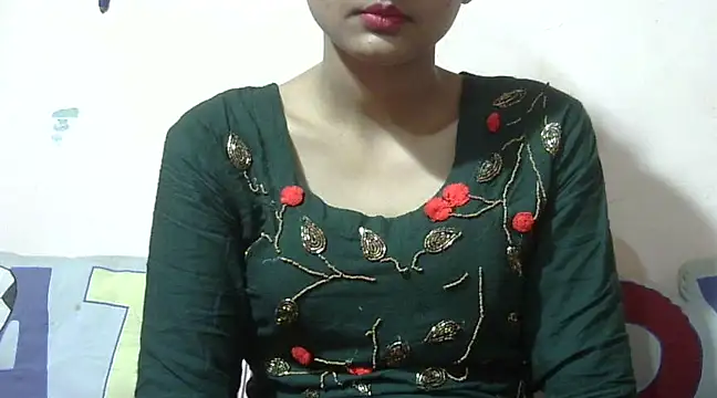 Aayesha online show from February 2025 08:52:02 AM