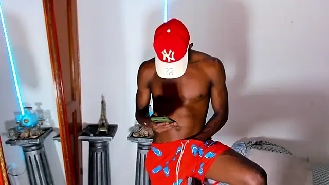 Snapshot of Darick_brown chatting on December 2024 08:10:02 PM Darick brown online show from December 2024 08:10:02 PM