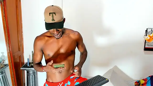 Snapshot of Darick_brown chatting on December 2024 03:32:02 PM Darick brown online show from December 2024 03:32:02 PM