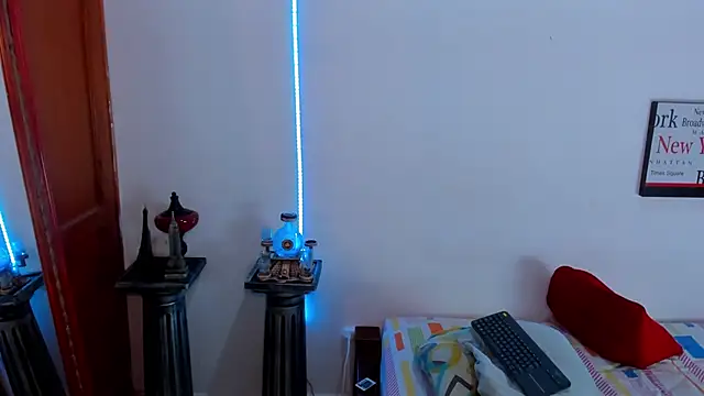 Snapshot of Darick_brown chatting on January 2025 11:25:01 PM Darick brown online show from January 2025 11:25:01 PM