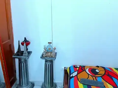 Snapshot of Darick_brown chatting on February 2025 07:44:01 PM Darick brown online show from February 2025 07:44:01 PM