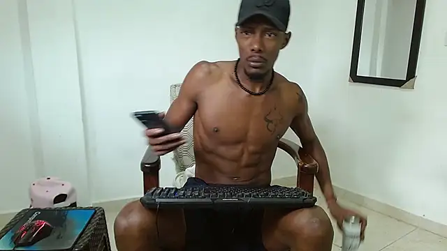 Snapshot of Darick_brown chatting on September 2025 05:18:02 PM Darick brown online show from September 2025 05:18:02 PM