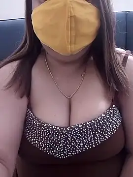 Naughty-Trisha online show from February 2026 04:35:02 PM