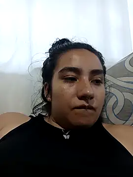 Hellen Alex online show from November 2025 03:01:02 PM