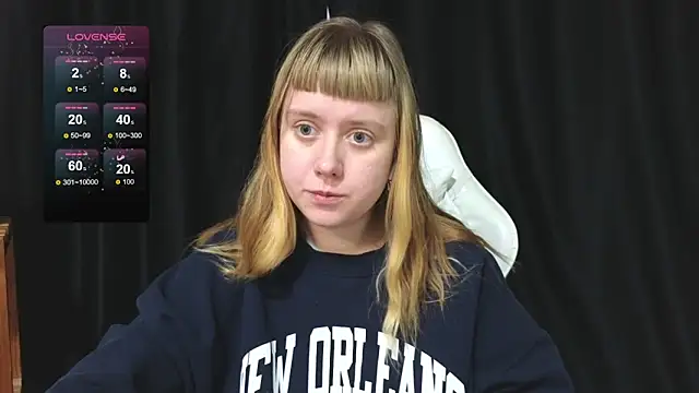 Snapshot of June_shy0 chatting on December 2025 08:12:02 AM June shy0 online show from December 2025 08:12:02 AM