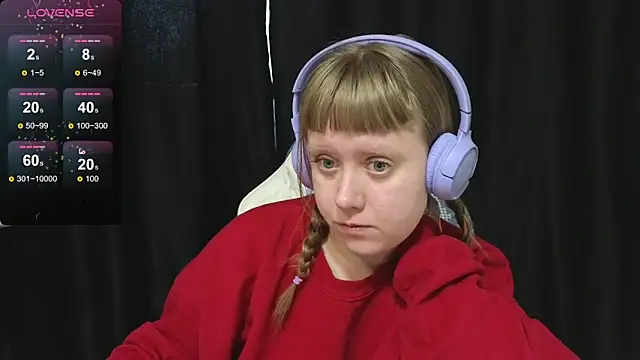 Snapshot of June_shy0 chatting on February 2026 07:18:02 AM June shy0 online show from February 2026 07:18:02 AM