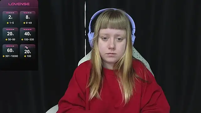 Snapshot of June_shy0 chatting on February 2026 06:56:01 AM June shy0 online show from February 2026 06:56:01 AM