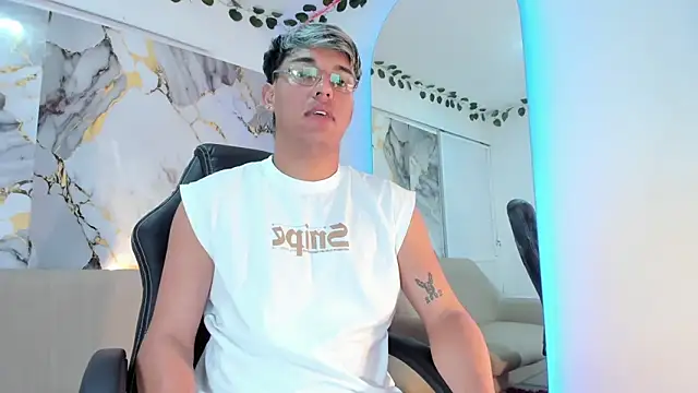 ryan carter08 online show from March 2026 01:11:01 AM