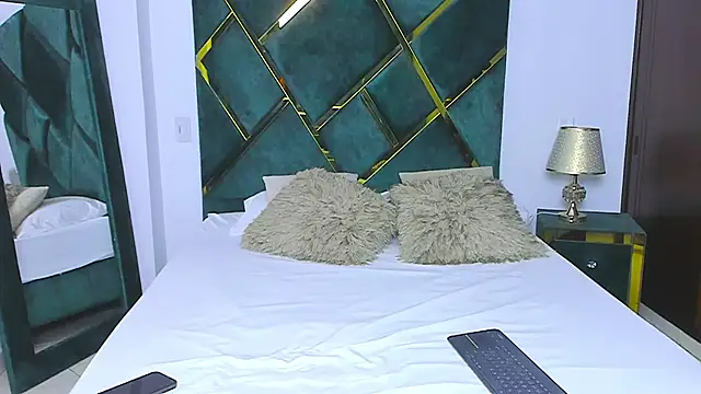 Snapshot of Criss_Ariana chatting on February 2025 11:44:02 AM Criss Ariana online show from February 2025 11:44:02 AM