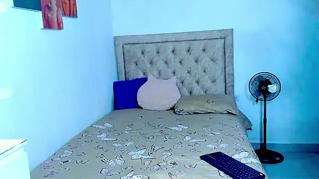 Snapshot of Criss_Ariana chatting on January 2026 03:31:01 AM Criss Ariana online show from January 2026 03:31:01 AM