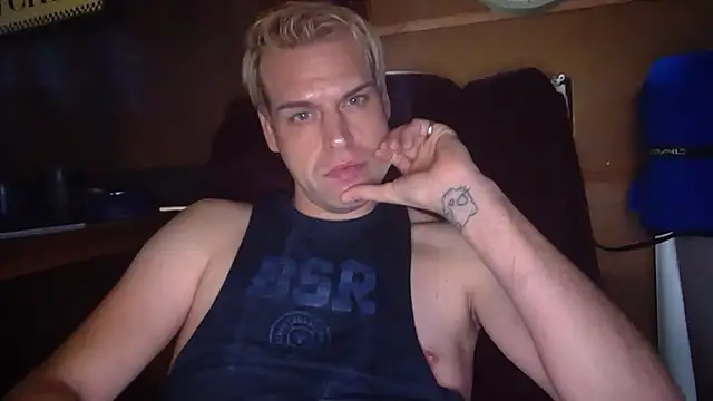 Dreagon79 online show from June 2026 12:52:02 PM