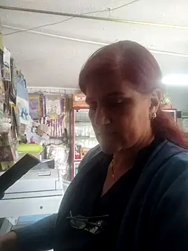 Edged Hot69 online show from February 2025 04:52:01 PM