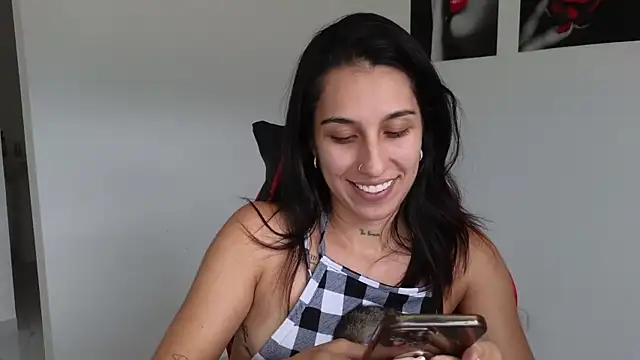 tammyandrade  online show from February 2025 09:35:02 PM