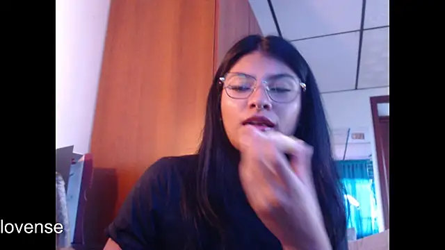 Snapshot of hanna_beili chatting on July 2026 08:52:02 PM hanna beili online show from July 2026 08:52:02 PM