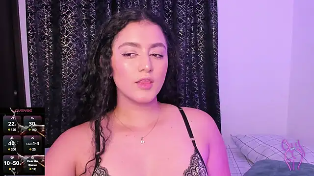 Snapshot of Adhara-zanne chatting on March 2025 01:42:02 AM Adhara-zanne online show from March 2025 01:42:02 AM