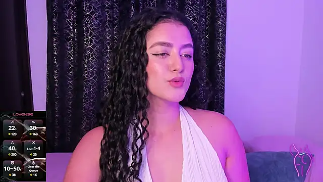 Snapshot of Adhara-zanne chatting on March 2025 03:22:02 AM Adhara-zanne online show from March 2025 03:22:02 AM