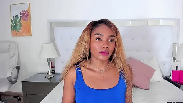 Snapshot of Isla_Scott chatting on June 2026 11:37:02 AM Isla Scott online show from June 2026 11:37:02 AM