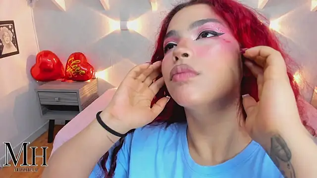 Snapshot of MizzHell chatting on February 2026 03:58:02 AM MizzHell online show from February 2026 03:58:02 AM