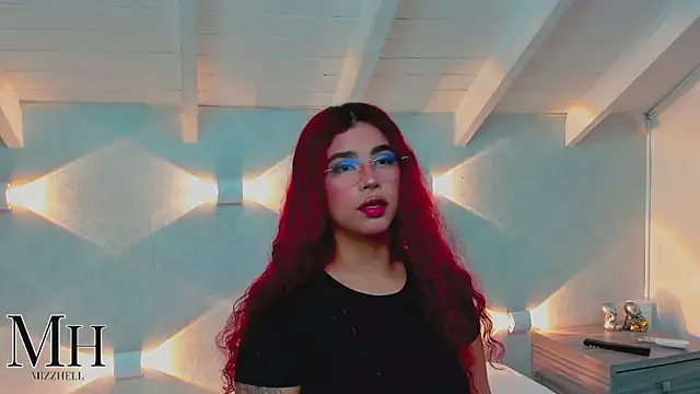 Snapshot of MizzHell chatting on February 2026 03:49:02 AM MizzHell online show from February 2026 03:49:02 AM