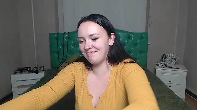 Snapshot of IsabelBlackberry chatting on December 2024 03:32:02 PM IsabelBlackberry online show from December 2024 03:32:02 PM