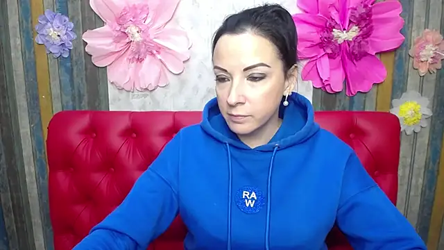 ElizabethSho online show from January 2026 06:22:01 PM