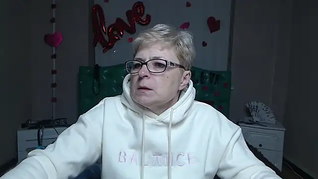 EmiliaGree online show from February 2026 06:25:01 PM