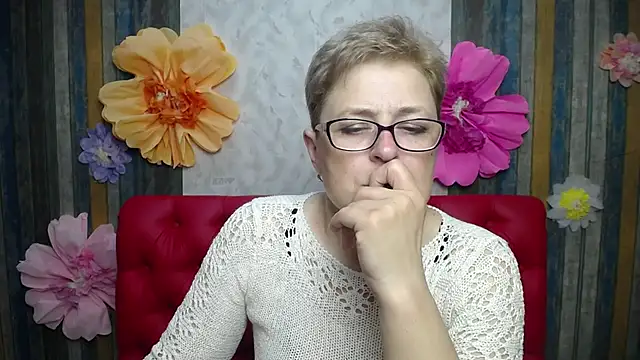 EmiliaGree online show from May 2026 05:28:01 PM