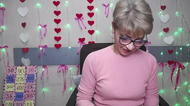 Snapshot of EllaBonito chatting on February 2025 06:38:02 AM EllaBonito online show from February 2025 06:38:02 AM