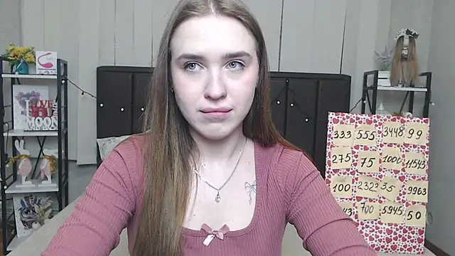LauraHlot online show from November 2025 06:52:01 PM