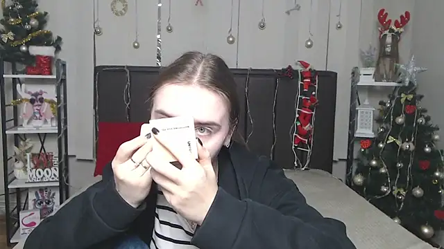 LauraHlot online show from December 2025 08:40:02 AM