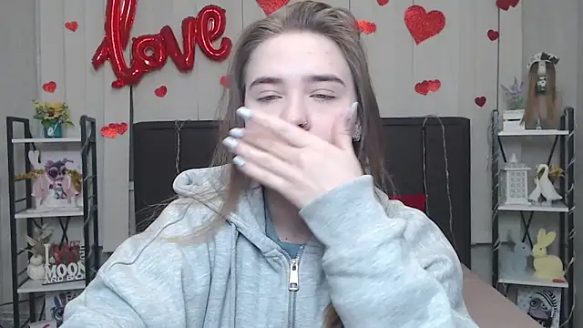 LauraHlot online show from February 2026 07:51:02 PM