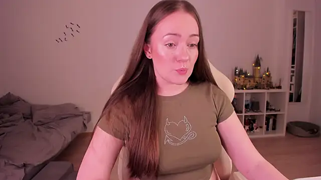 WalkingGirl online show from November 2025 09:48:01 PM