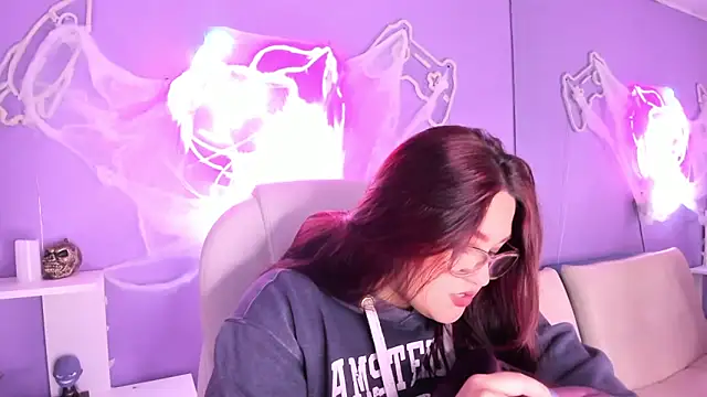 Camiila Osorio online show from October 2025 07:36:02 PM