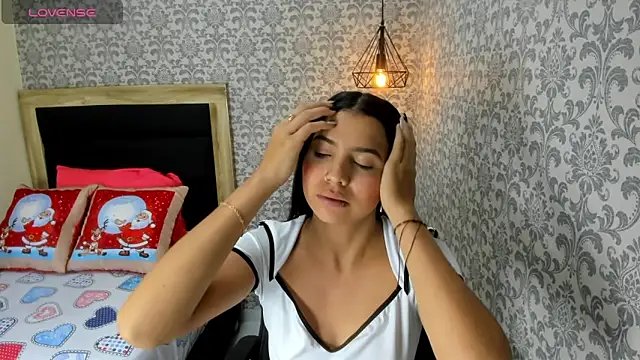 Snapshot of TATIGOLD2 chatting on December 2024 12:30:01 PM TATIGOLD2 online show from December 2024 12:30:01 PM