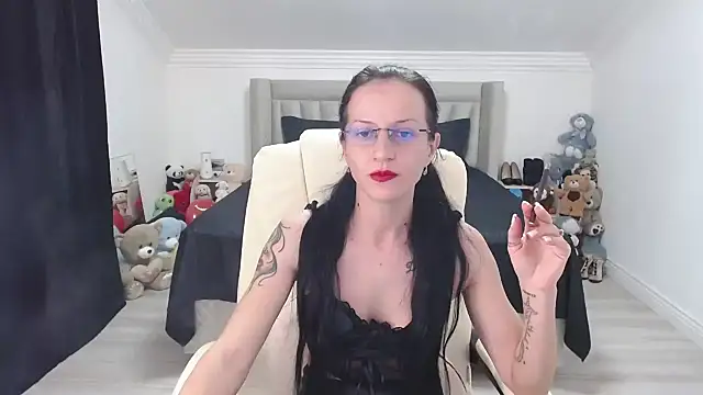 CatWoman0001 online show from February 2026 04:55:01 PM