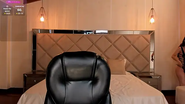 ValeriaVelvet online show from December 2025 12:24:02 PM