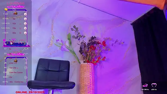 Karla-Ebony online show from October 2025 01:46:02 PM