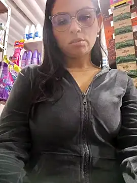 Linda Lars online show from December 2025 02:42:01 AM