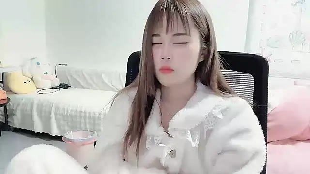 Snapshot of Jia-Xin- chatting on December 2024 07:49:02 AM Jia-Xin- online show from December 2024 07:49:02 AM