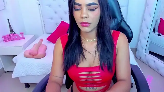 Snapshot of silvana__miller chatting on February 2025 07:17:02 PM silvana miller online show from February 2025 07:17:02 PM