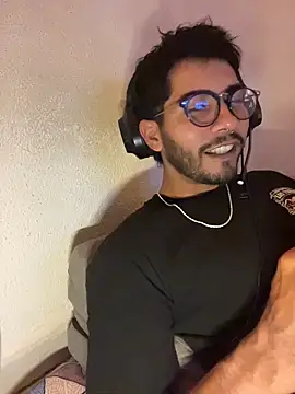 CrazyApachw online show from April 2026 06:10:02 AM